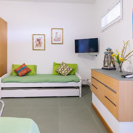 Luxury Suites & Apartment Con Accesso Alla Spiaggia E Parcheggio Privato - Vista Mare Lido Conchiglia Extérieur photo